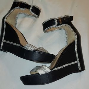 Wedge sandals